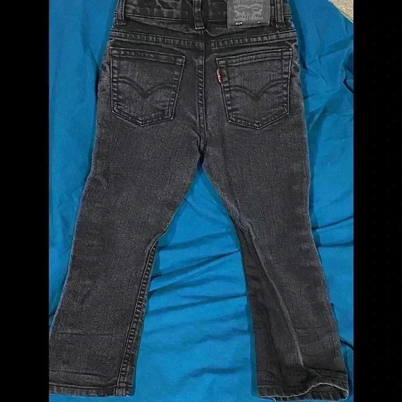 Toddler Black Levi’s 4t - Picture 3 of 12